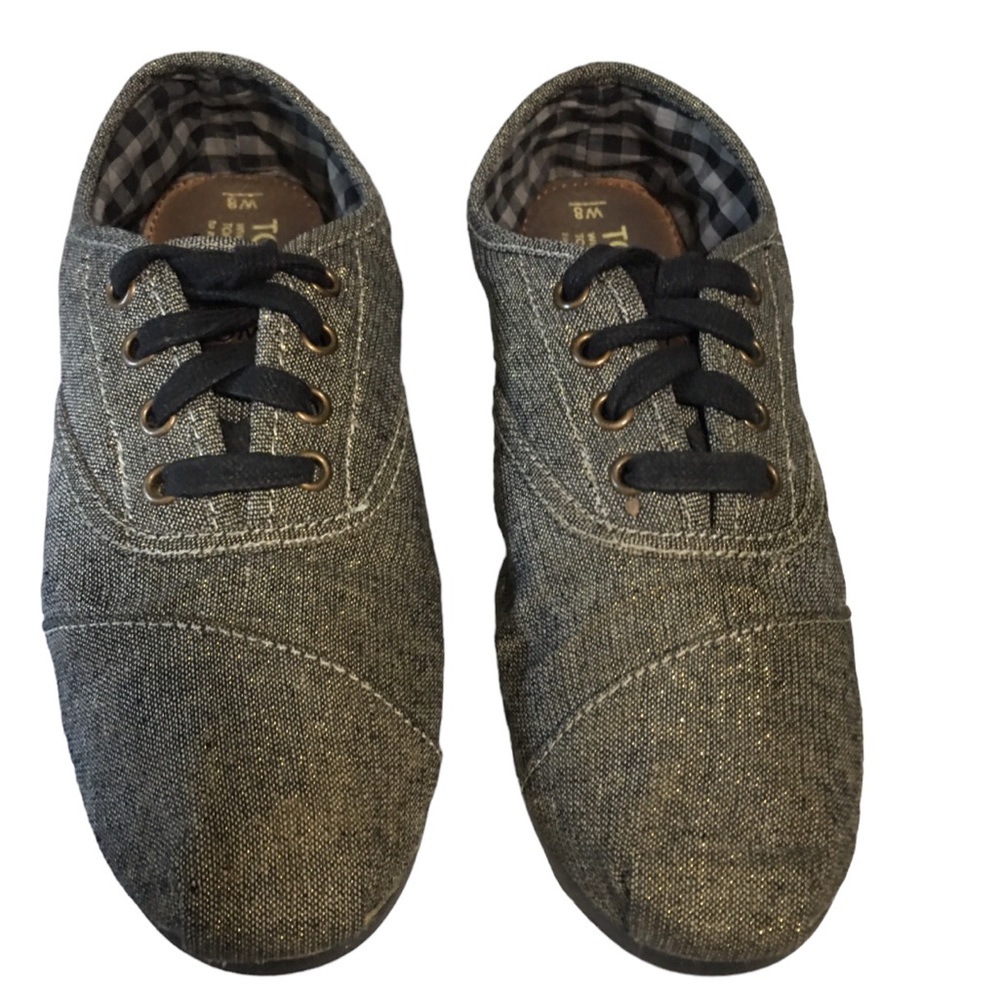 TOMS Cordones Black metallic woven ties Shoes Sz 8 gray w/ dust bag & bo…